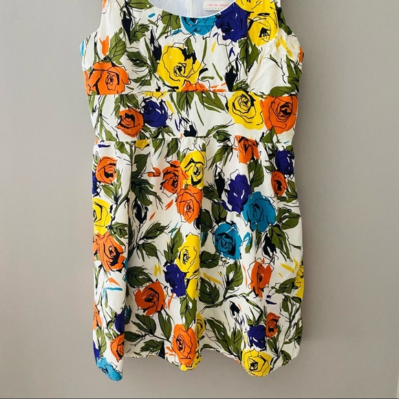 Pins and Needles Floral Print Mini Dress Sz 8 - Picture 3 of 8